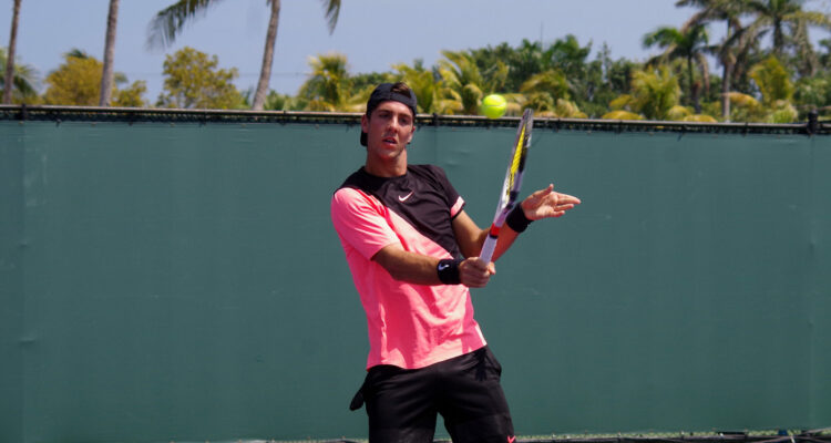 Kokkinakis