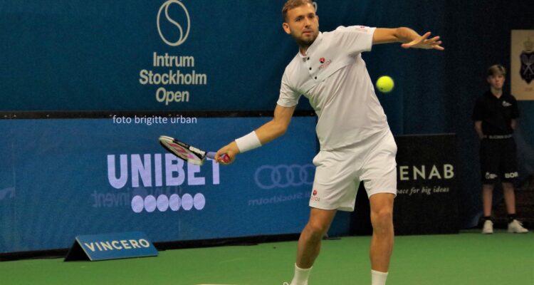 Dan Evans