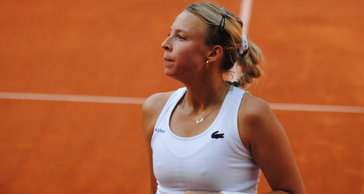 Anett Kontaveit, WTA Tour