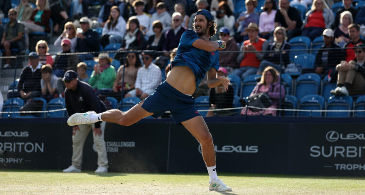 Lloyd Harris, Surbiton Trophy