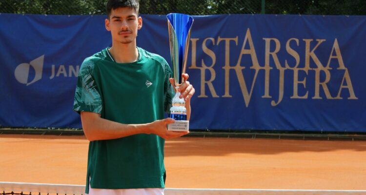 Luka Mikrut, Istarska Rivijera, Opatija