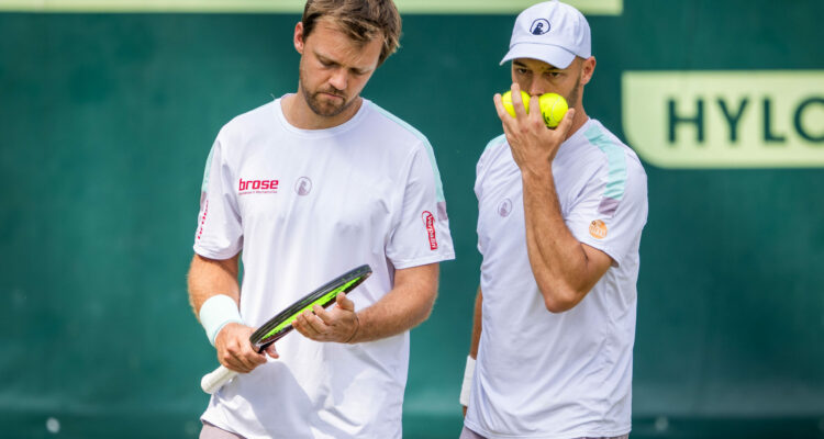 Kevin Krawietz & Tim Puetz, Halle