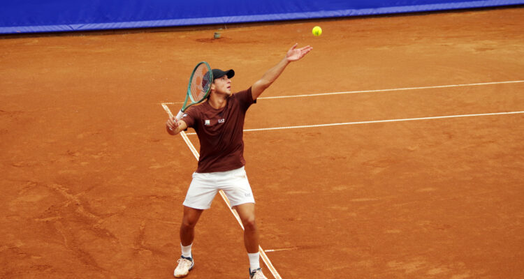 Luciano Darderi
