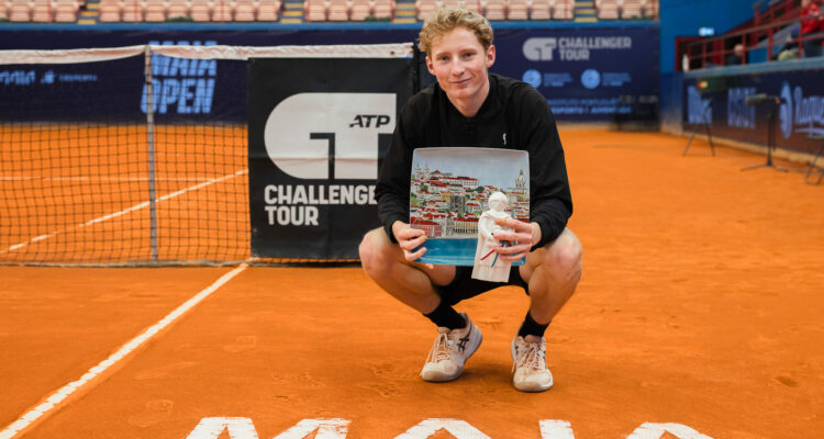 Elmer Moller, Maia Open